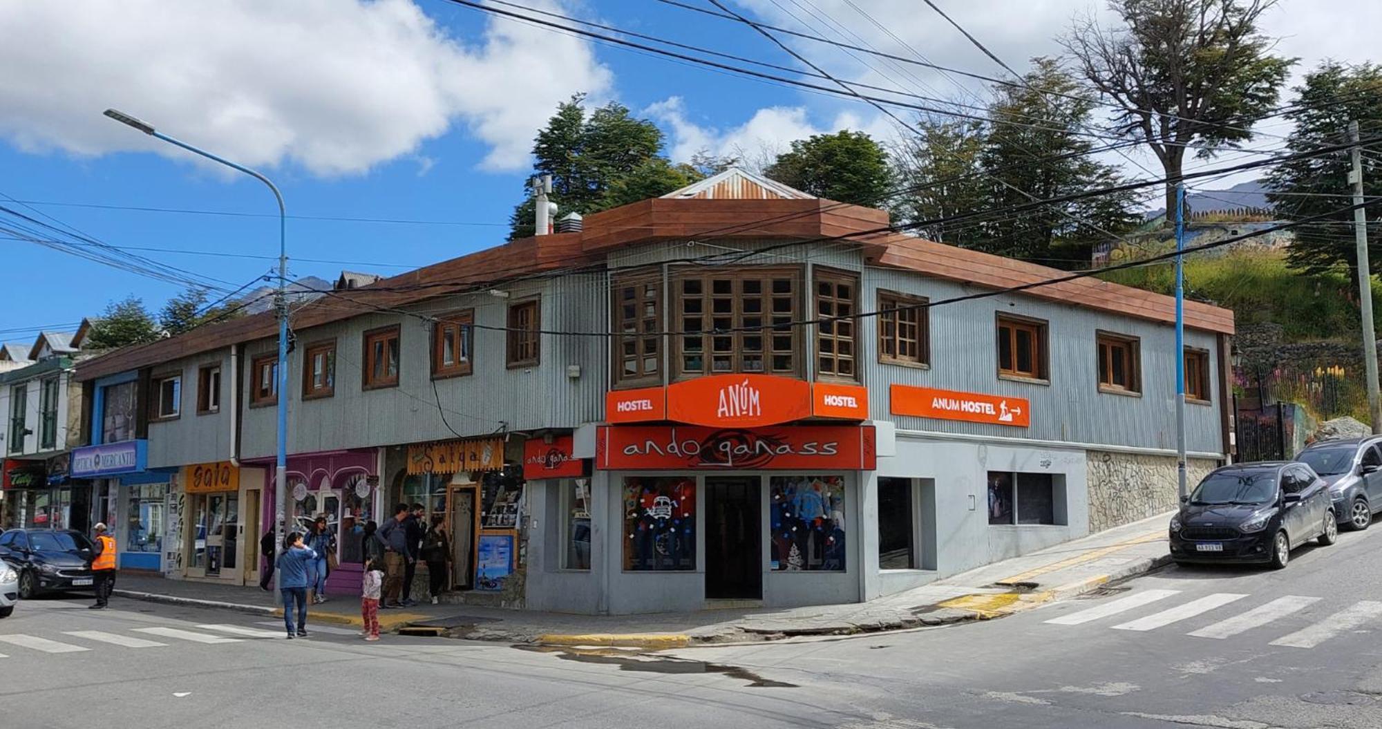 Anum Hostel Ushuaia Exterior photo